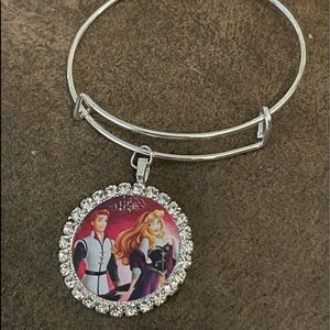 Sleeping beauty bracelet